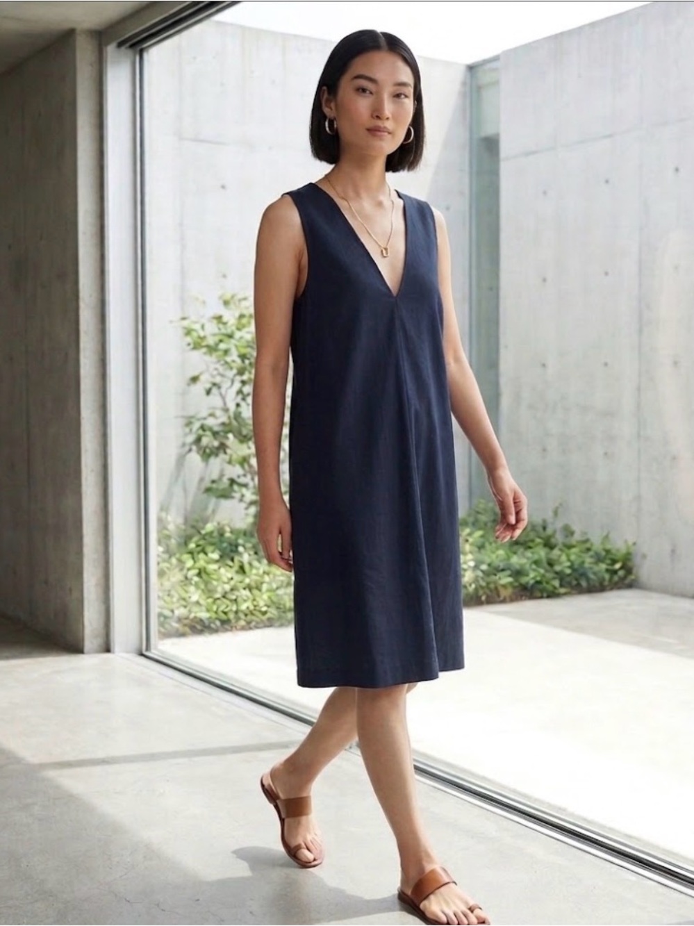Theory Navy Blue Boshell V-Neck Sleeveless Jump Dress Size Small